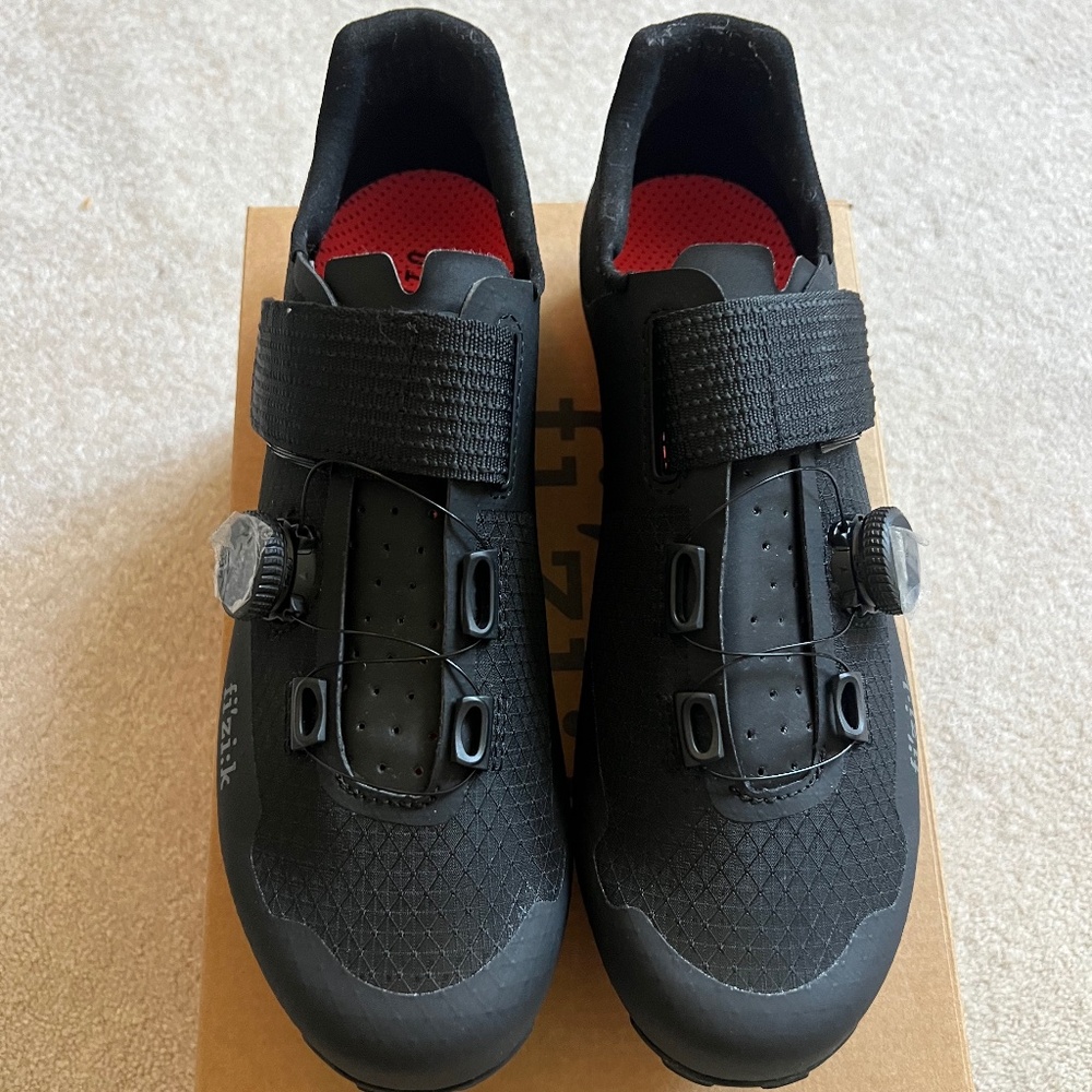 Fizik Vento Ferox CARBON cycling shoes EU42 US9 NEW
